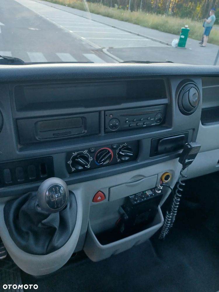 Renault Mascott - 12
