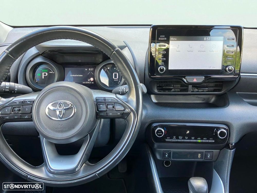 Toyota Yaris - 11
