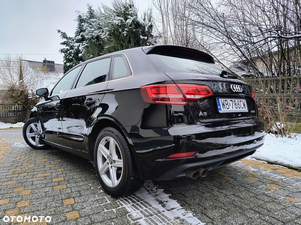 Audi A3 Sportback 1.5 TFSI cylinder on demand sport - 18