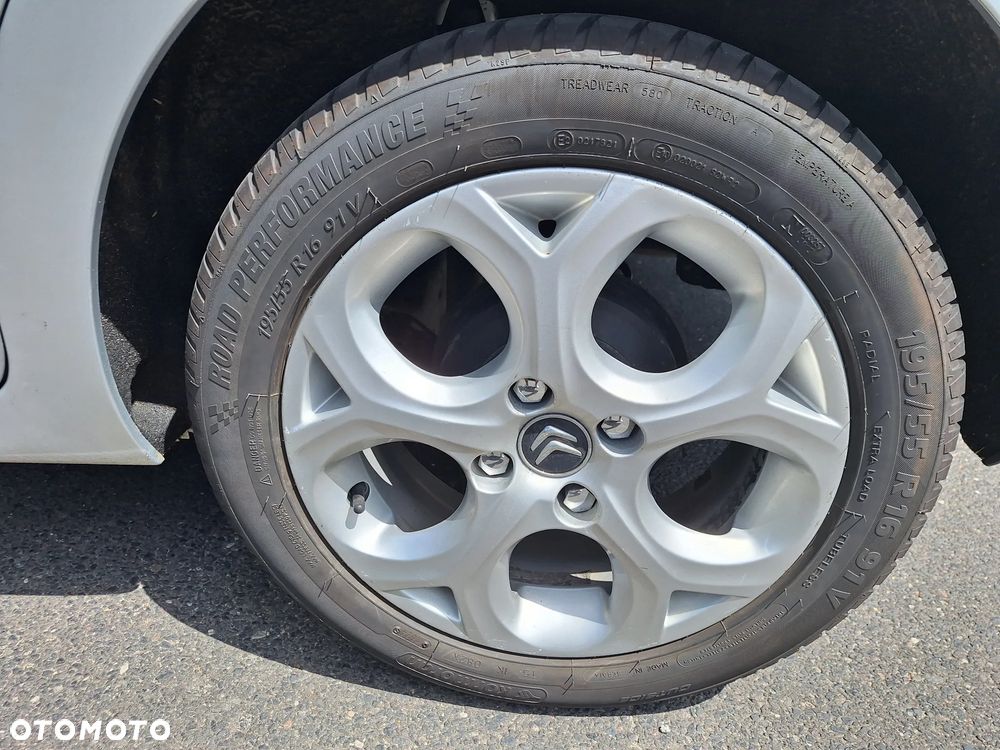 Citroën C3 1.2 PureTech Exclusive - 15