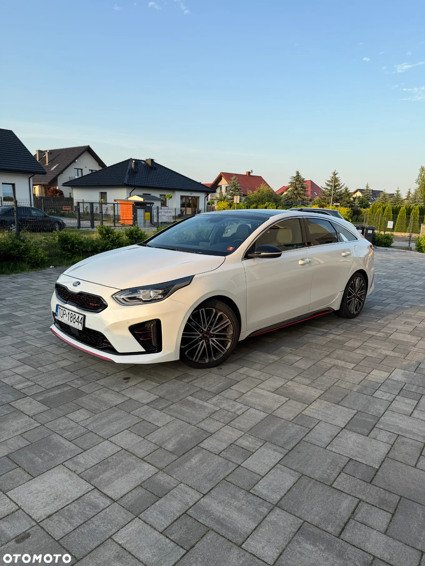 Kia ProCeed 1.6 T-GDI GT DCT - 6