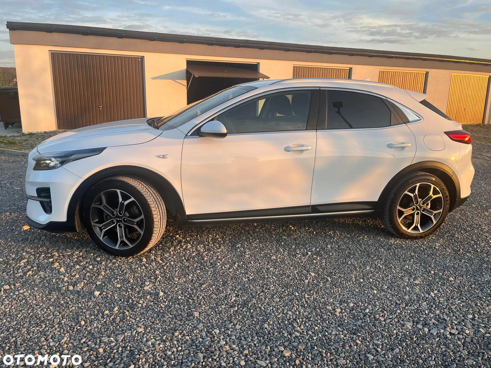 Kia XCeed 1.5 T-GDI M - 2