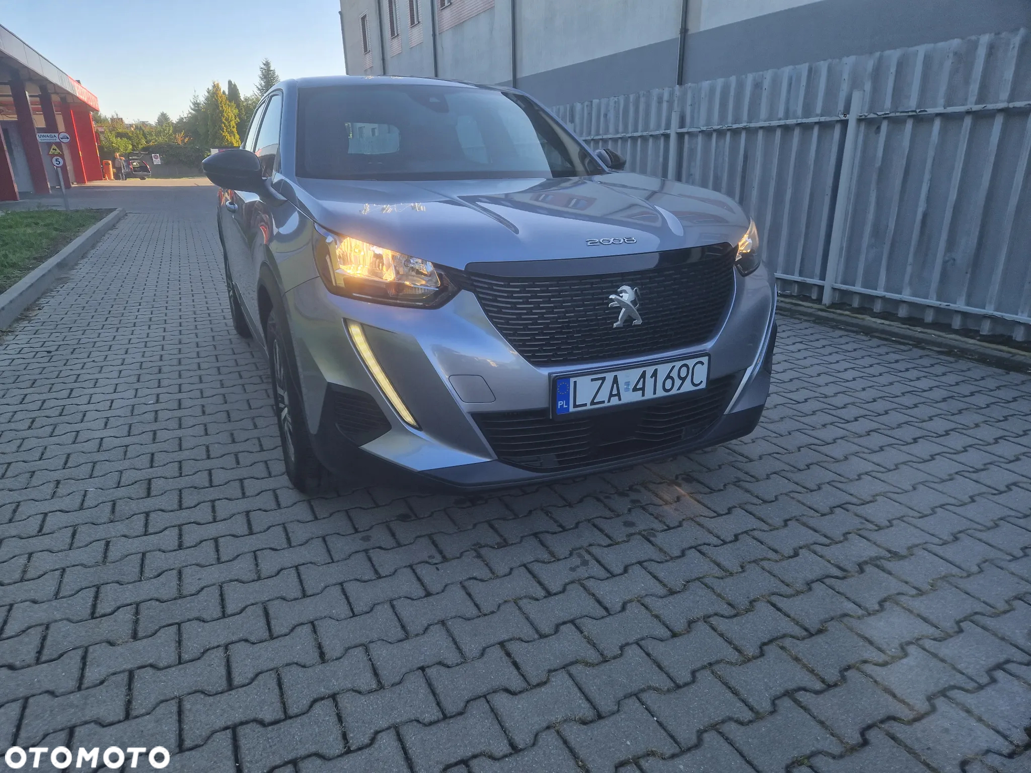 Peugeot 2008 PureTech 100 Allure - 2