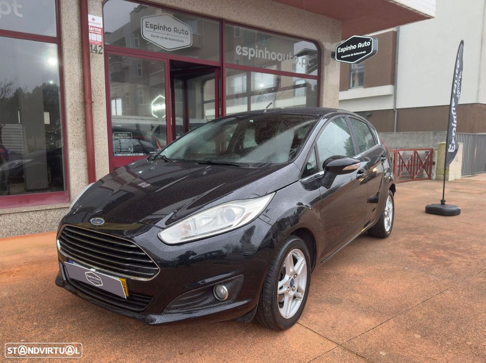 Ford Fiesta 1.0 T EcoBoost Titanium - 1