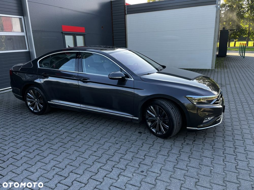 Volkswagen Passat 2.0 TDI EVO Elegance DSG - 3