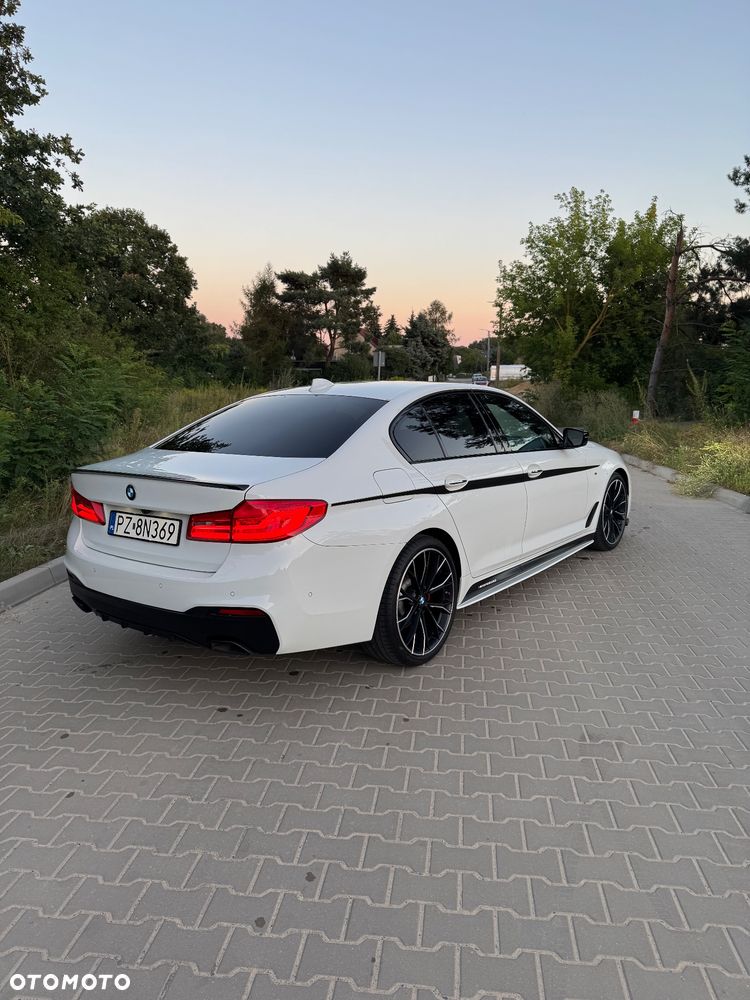 BMW Seria 5 520d Efficient Dynamics M Sport sport - 11