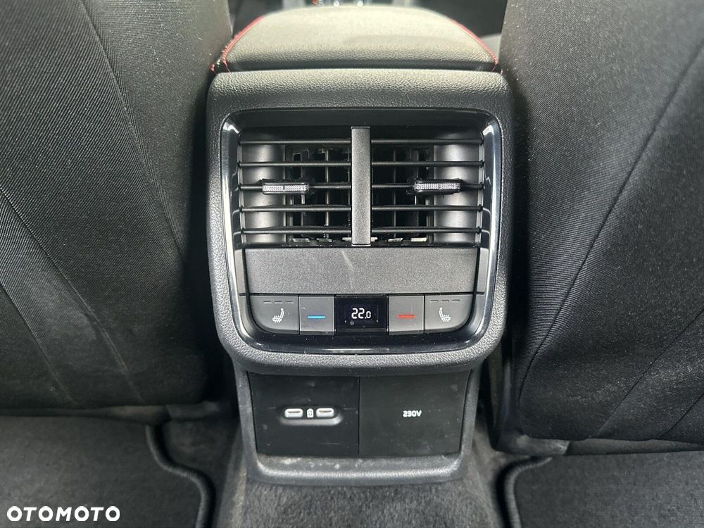 Skoda Octavia 2.0 TSI RS DSG - 36