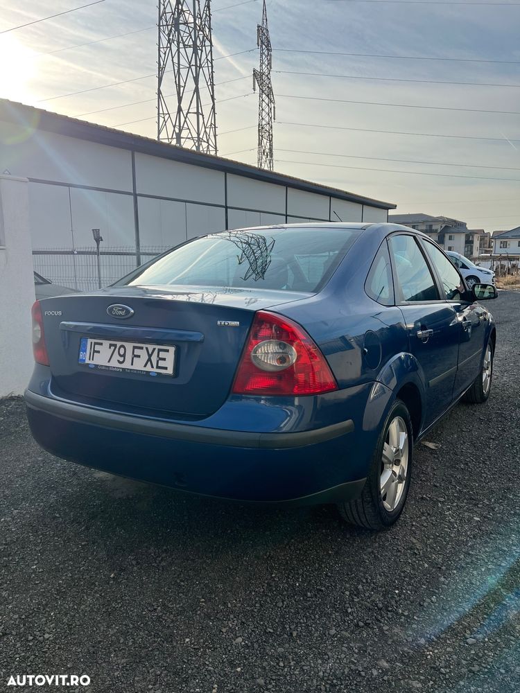 Ford Focus 1.8 TDCi Trend - 3