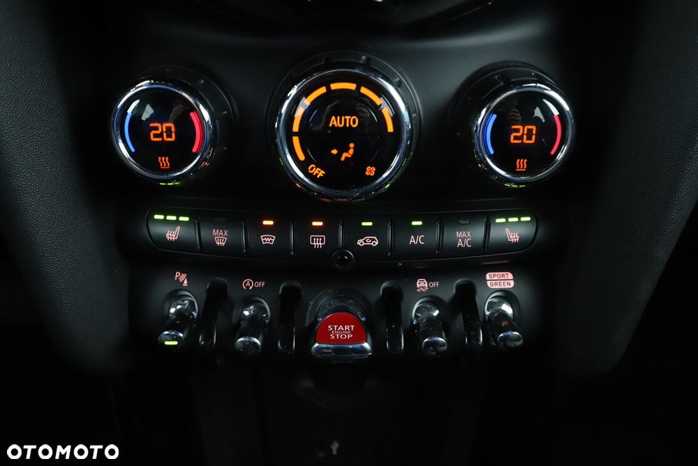 MINI Cooper Classic Trim - 16