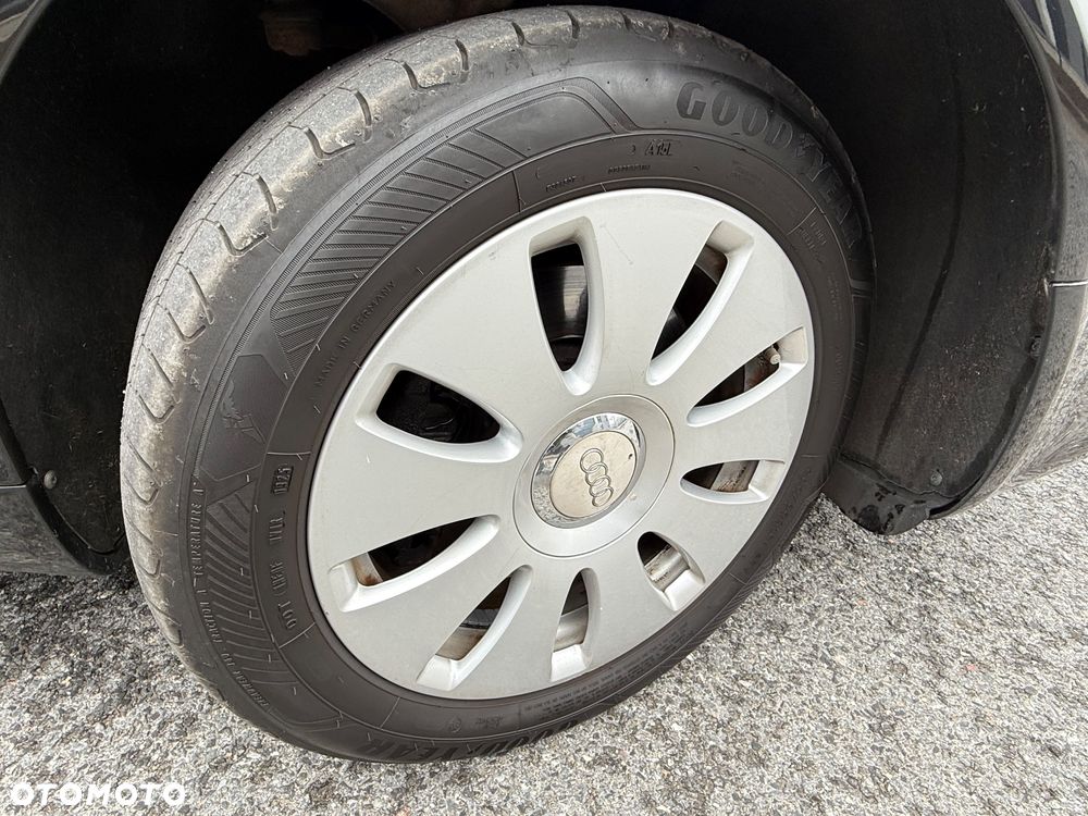 Audi A4 Avant 1.8T - 15