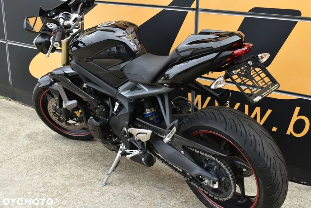 Triumph Street Triple - 15
