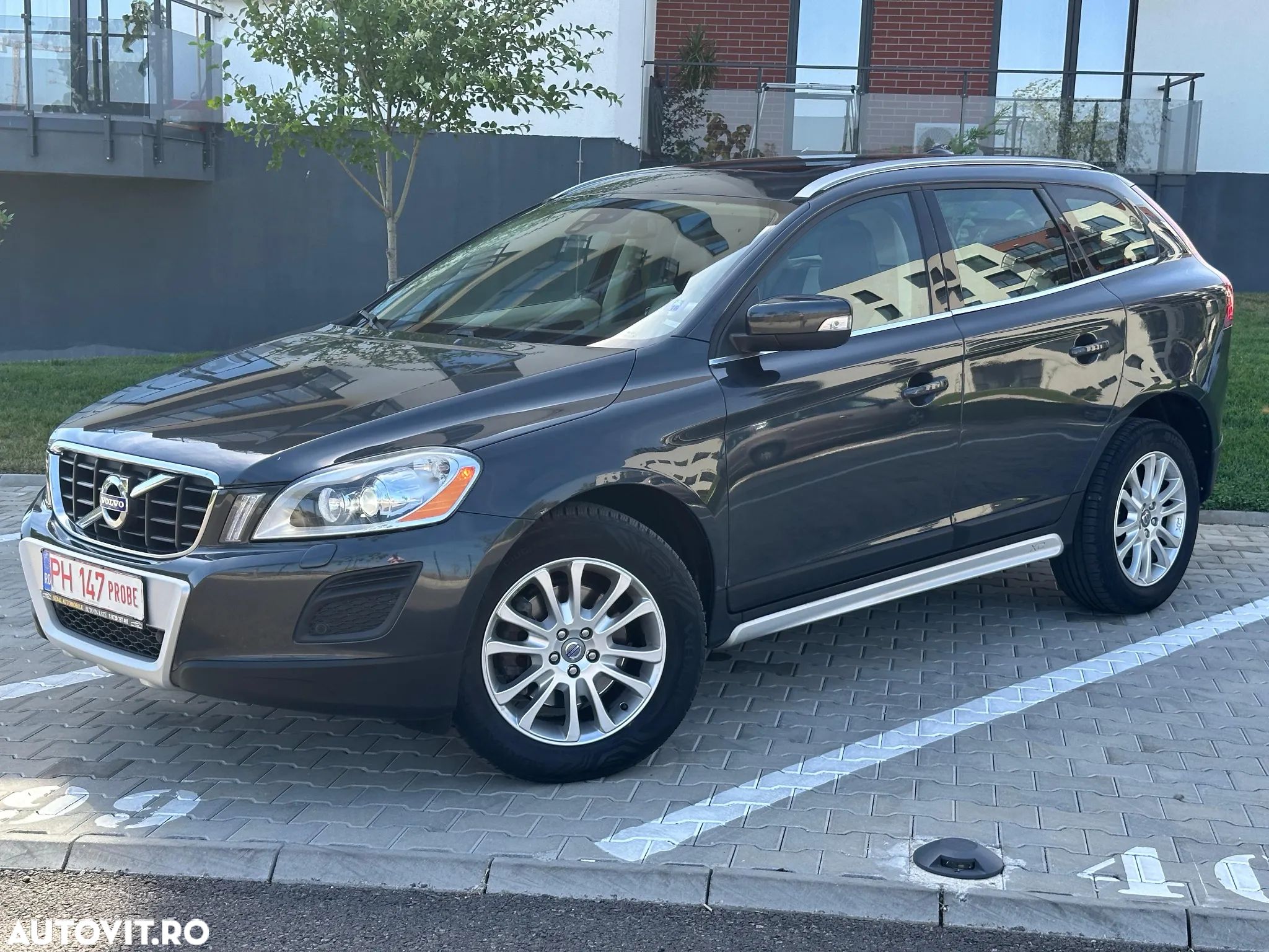 Volvo XC 60 D3 Aut. Summum - 1