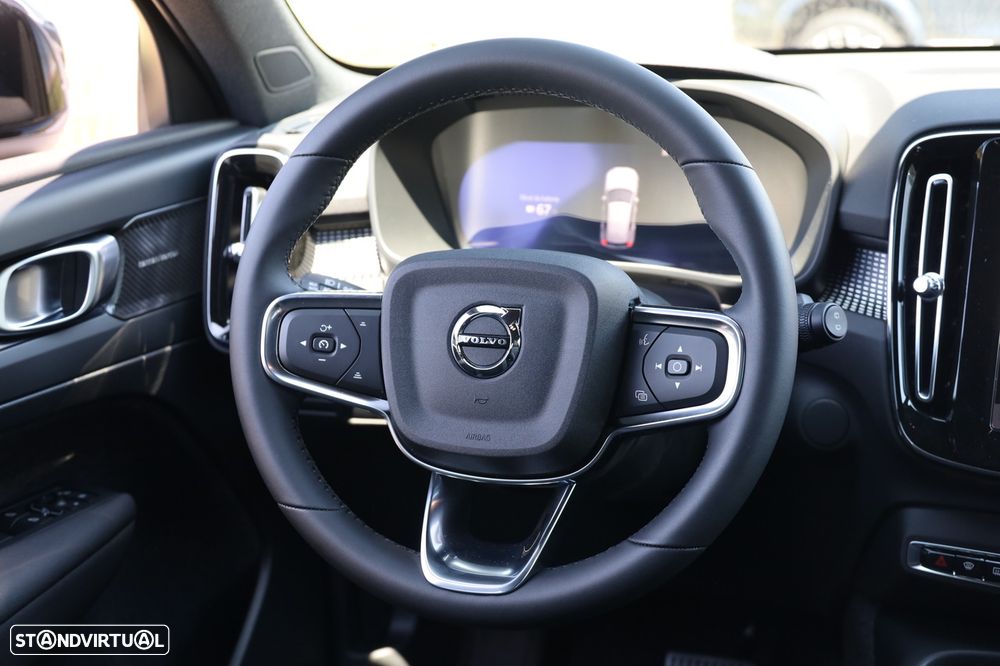 Volvo EX40 82 kWh Single Motor Extended Range Plus - 18