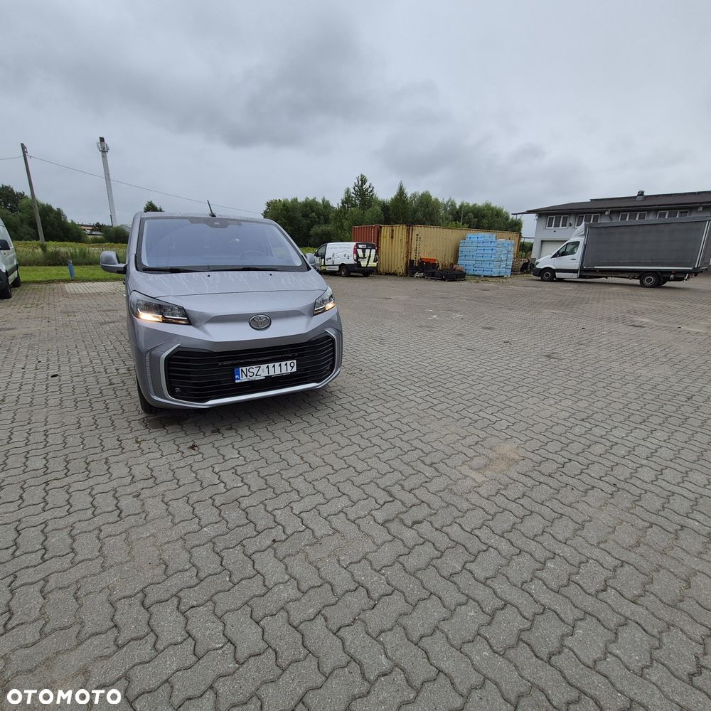 Toyota Proace Verso - 2