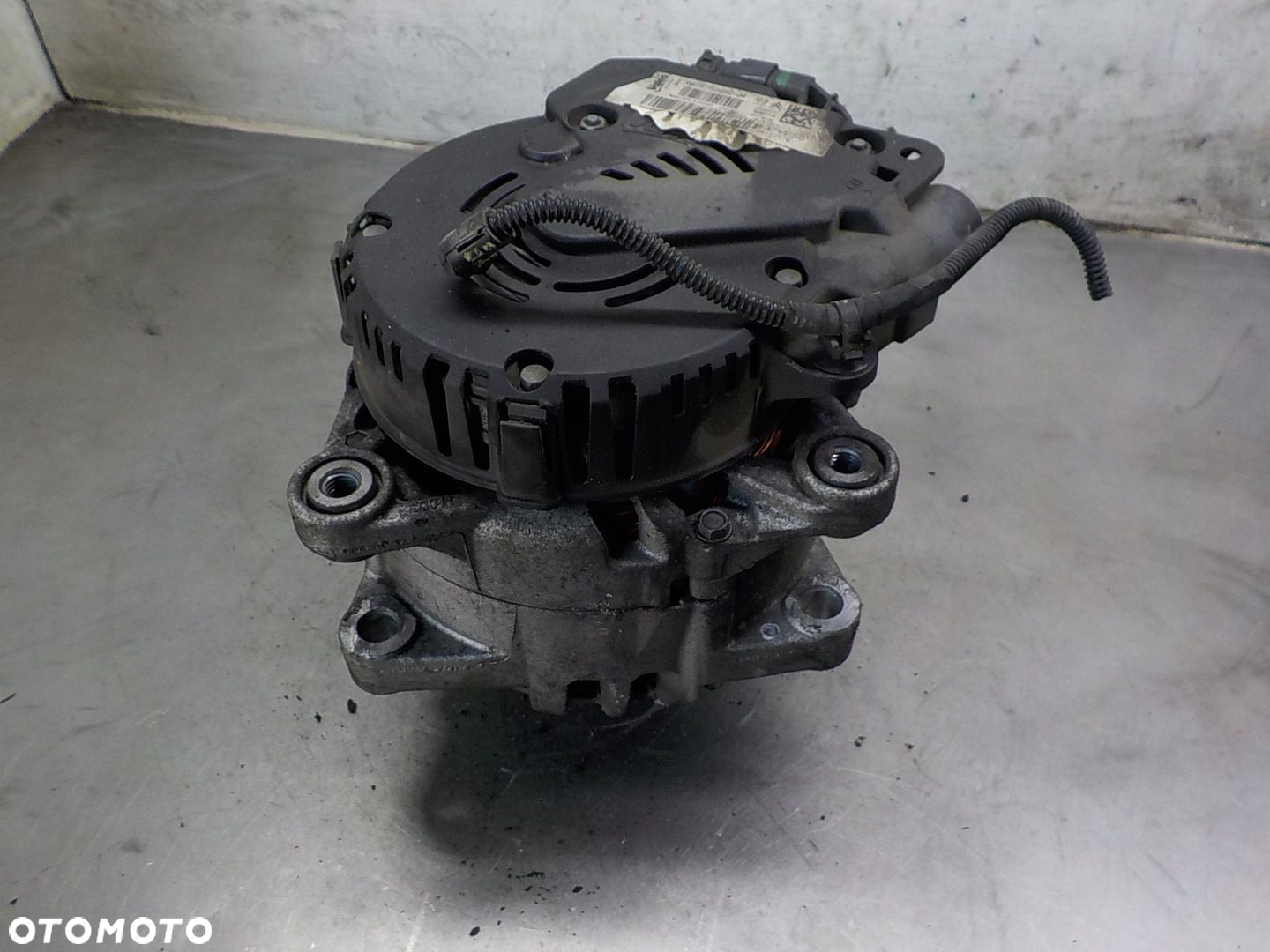 PEUGEOT 3008 1.6 E-HDI ALTERNATOR 9675753680-04 - 3