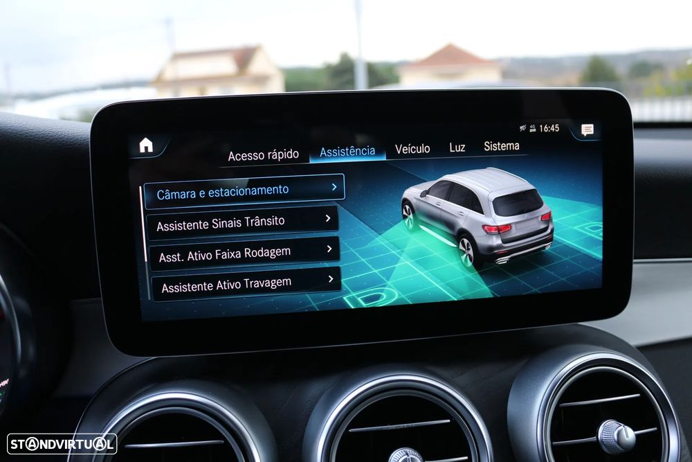 Mercedes-Benz GLC 300 de 4Matic 9G-TRONIC AMG Line - 28