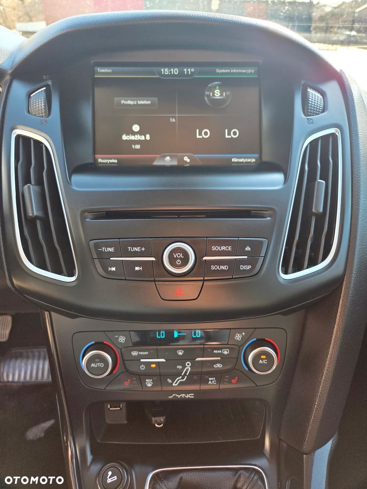 Ford Focus 1.0 EcoBoost Titanium ASS - 24