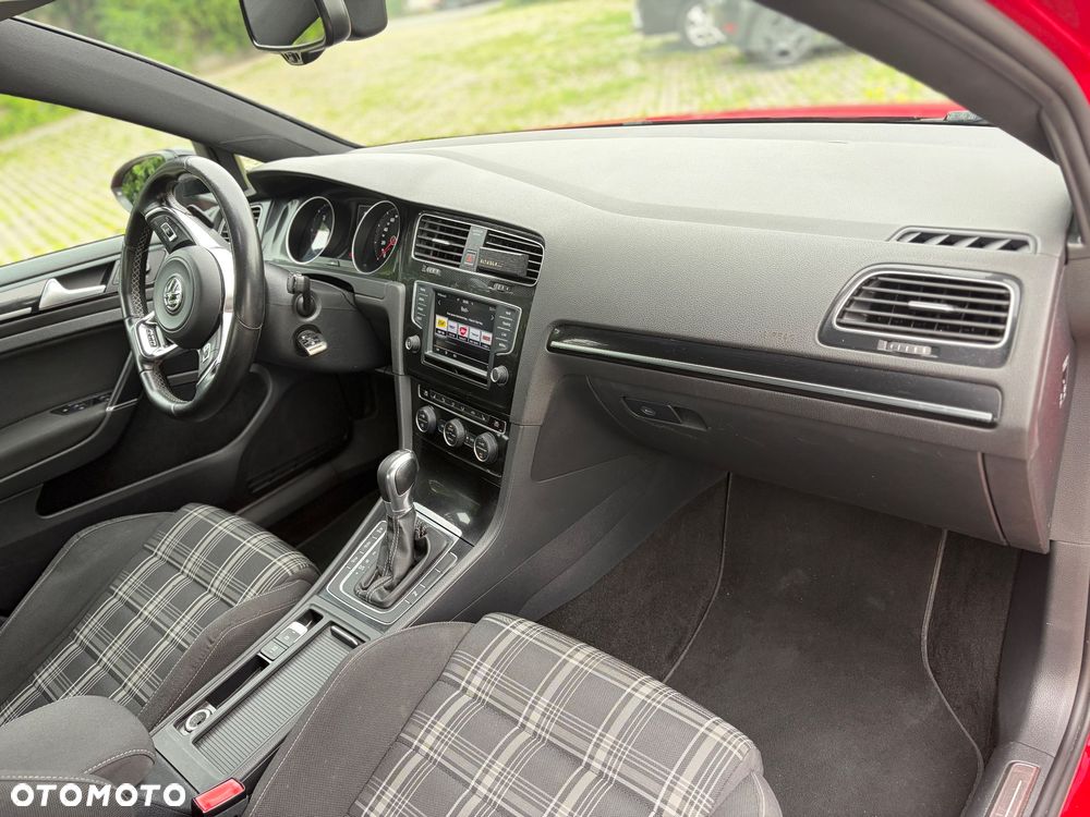 Volkswagen Golf 2.0 TDI BMT GTD DSG - 12
