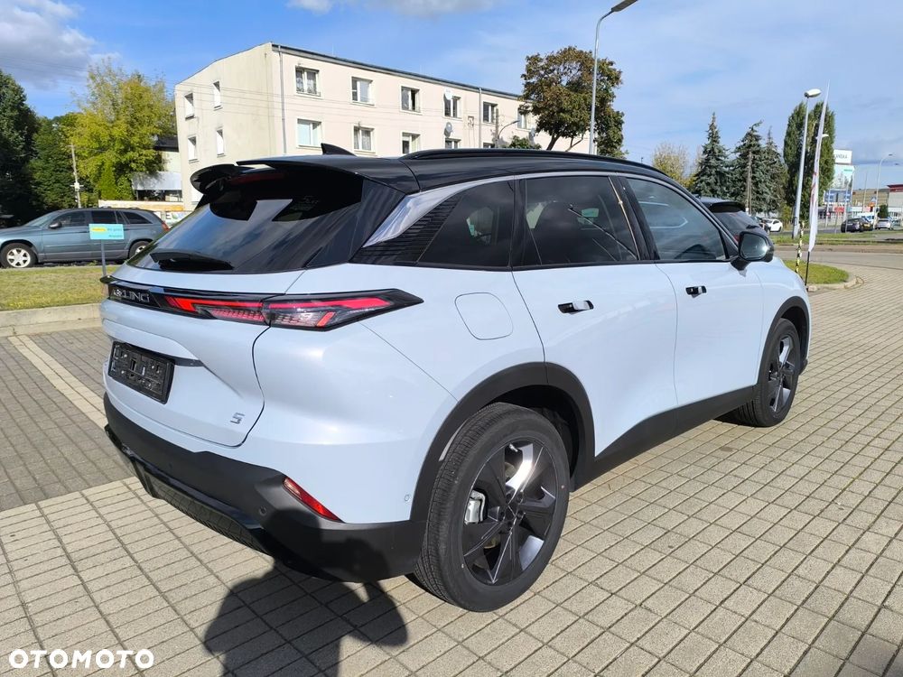 BAIC 5 1.5T Luxury DCT - 6