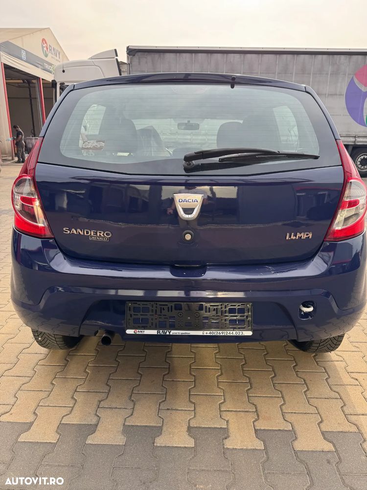 Dacia Sandero 1.4 MPI Ambiance - 8
