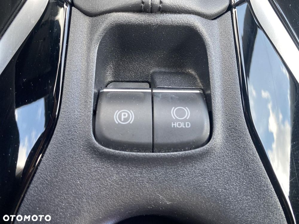 Toyota Corolla 1.8 Hybrid Comfort - 25