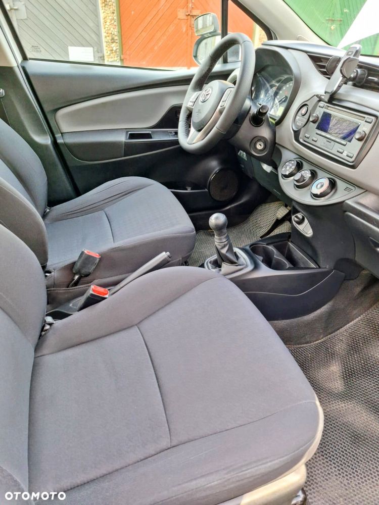 Toyota Yaris 1.0 Active - 12