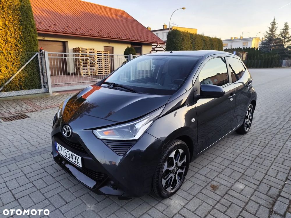 Toyota Aygo x-clusiv - 18