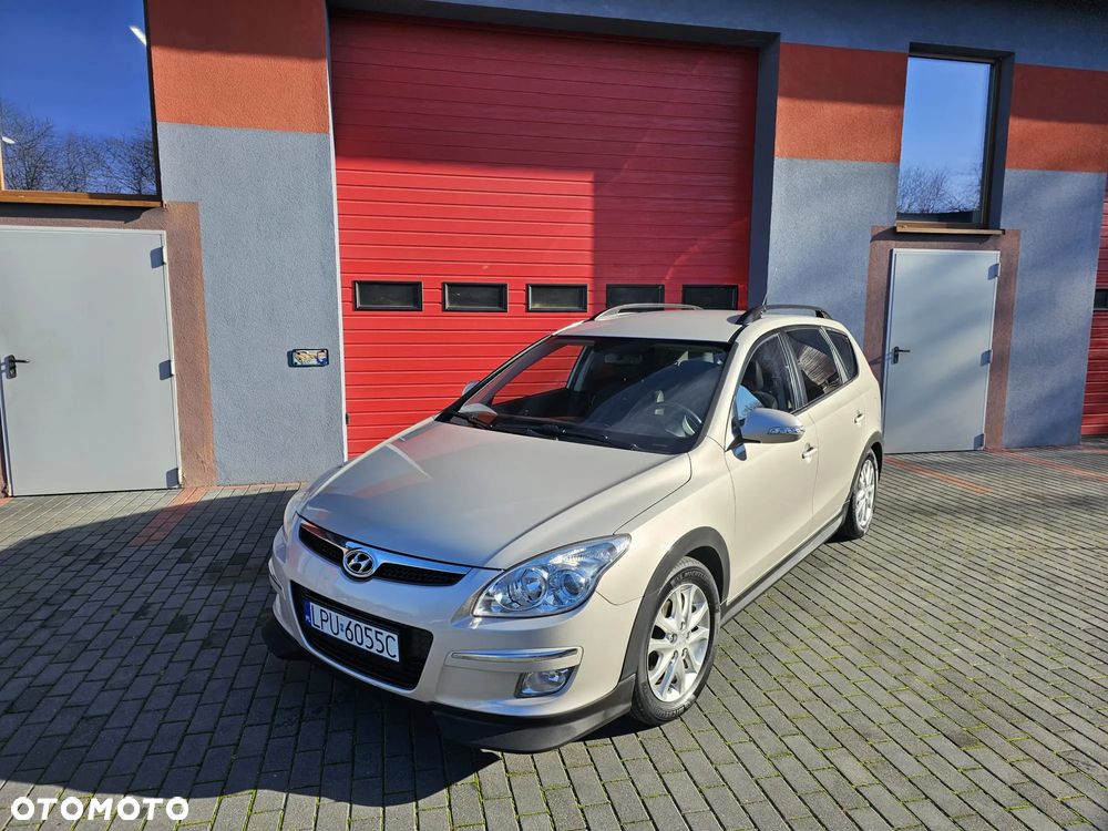 Hyundai i30 i30cw 2.0 Style - 4