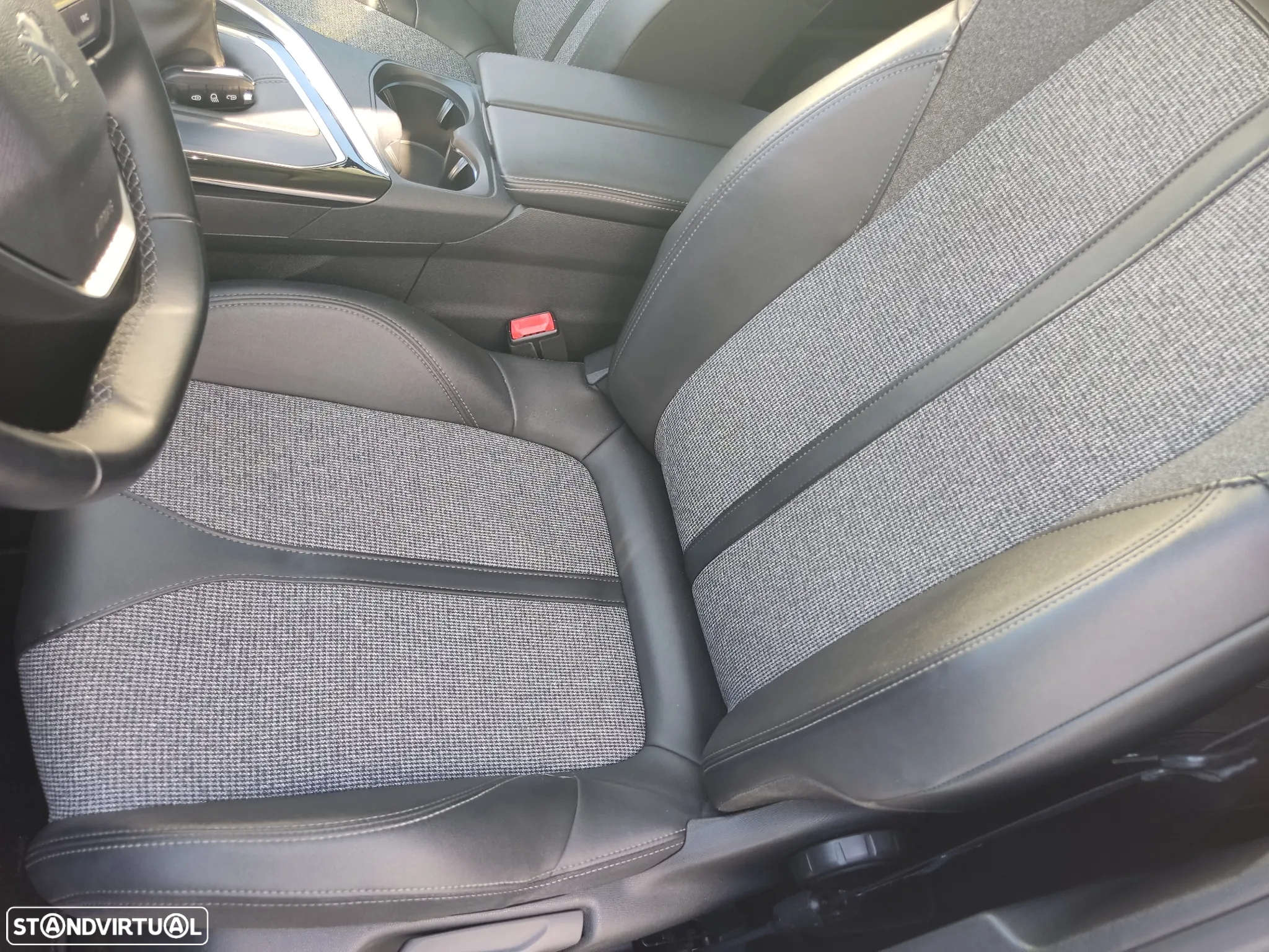 Peugeot 3008 1.5 BlueHDi Allure - 17
