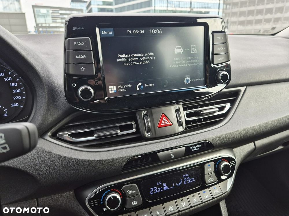 Hyundai i30 1.5 T-GDI 48V Smart - 24