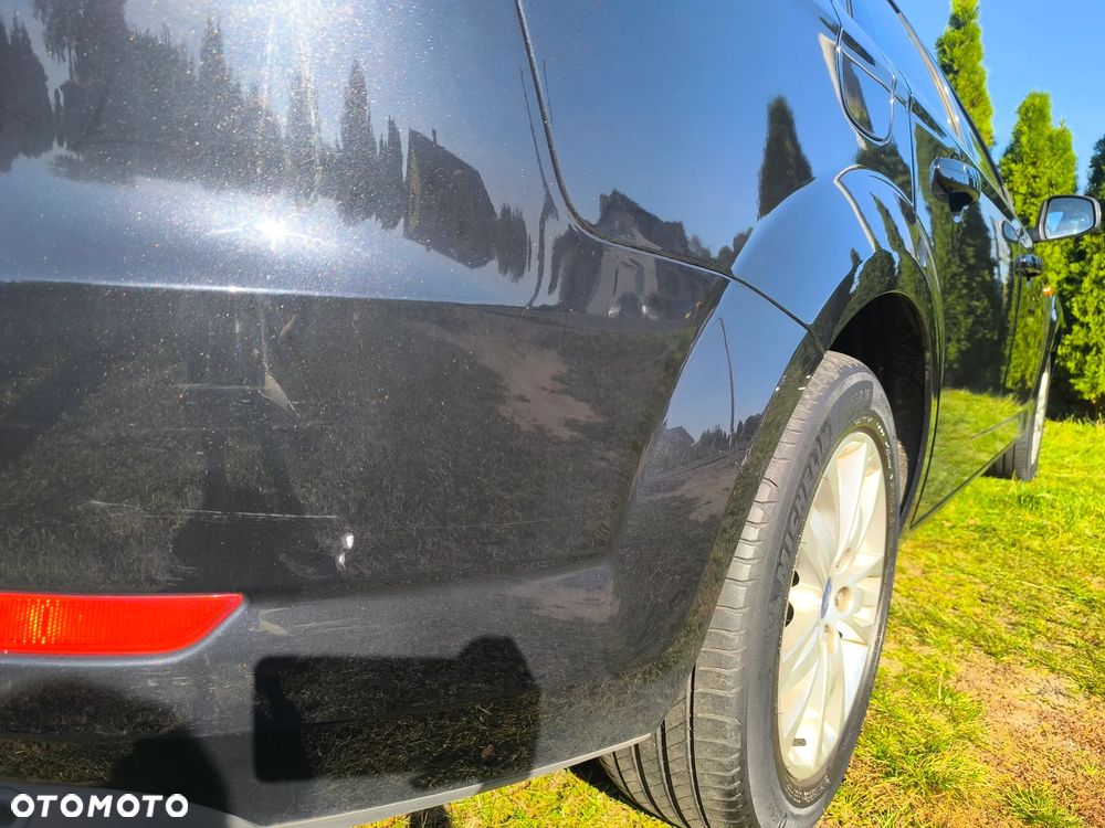 Ford Mondeo - 22