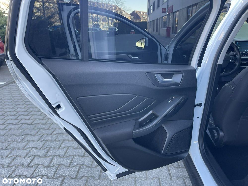 Ford Focus - 21