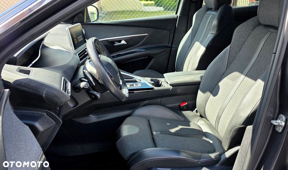 Peugeot 3008 1.5 BlueHDi GT S&S EAT8 - 15