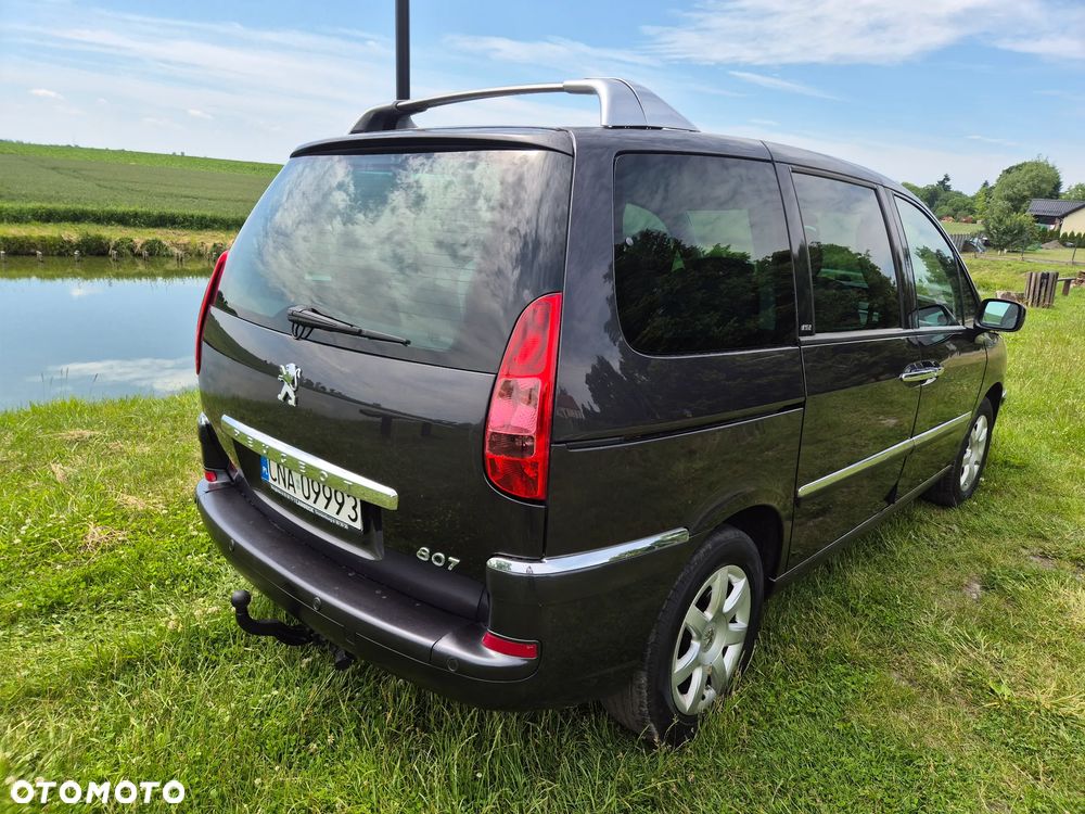 Peugeot 807 HDi 135 Platinum Pullmann - 21