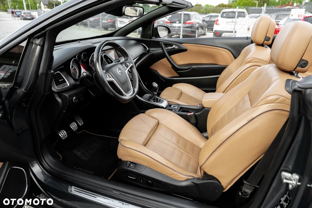 Opel Cascada 1.4 T Cosmo S&S - 19