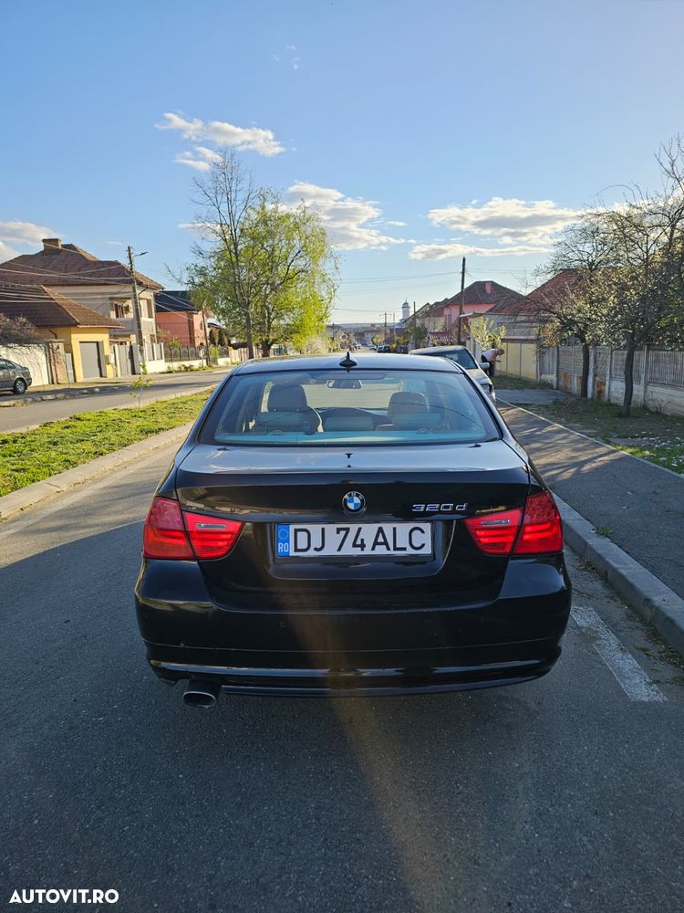 BMW Seria 3 320d - 2