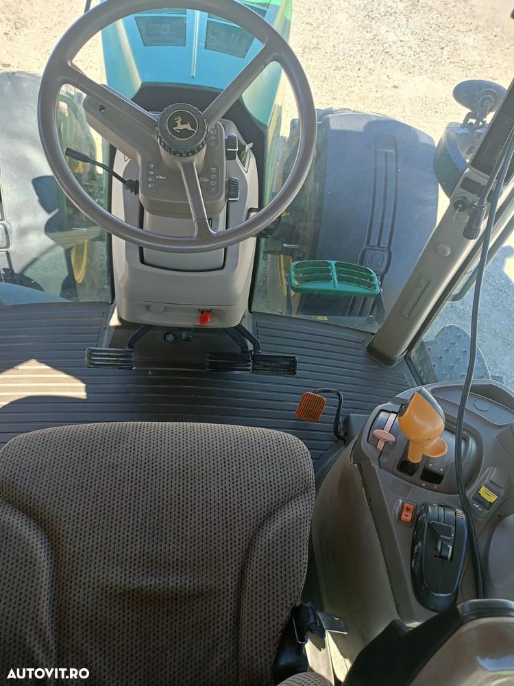 John Deere 7230 R - 9
