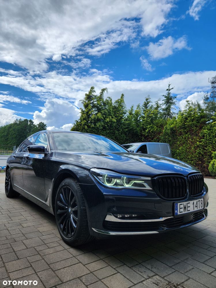 BMW Seria 7 - 2