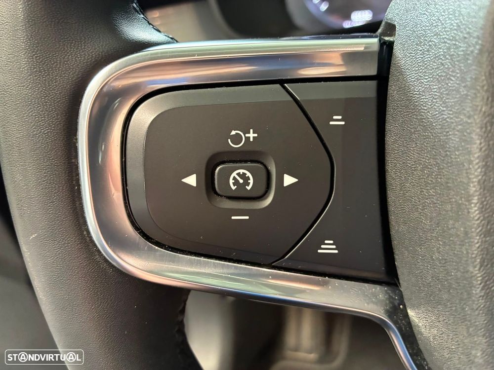 Volvo XC 40 1.5 T4 PHEV Core - 17