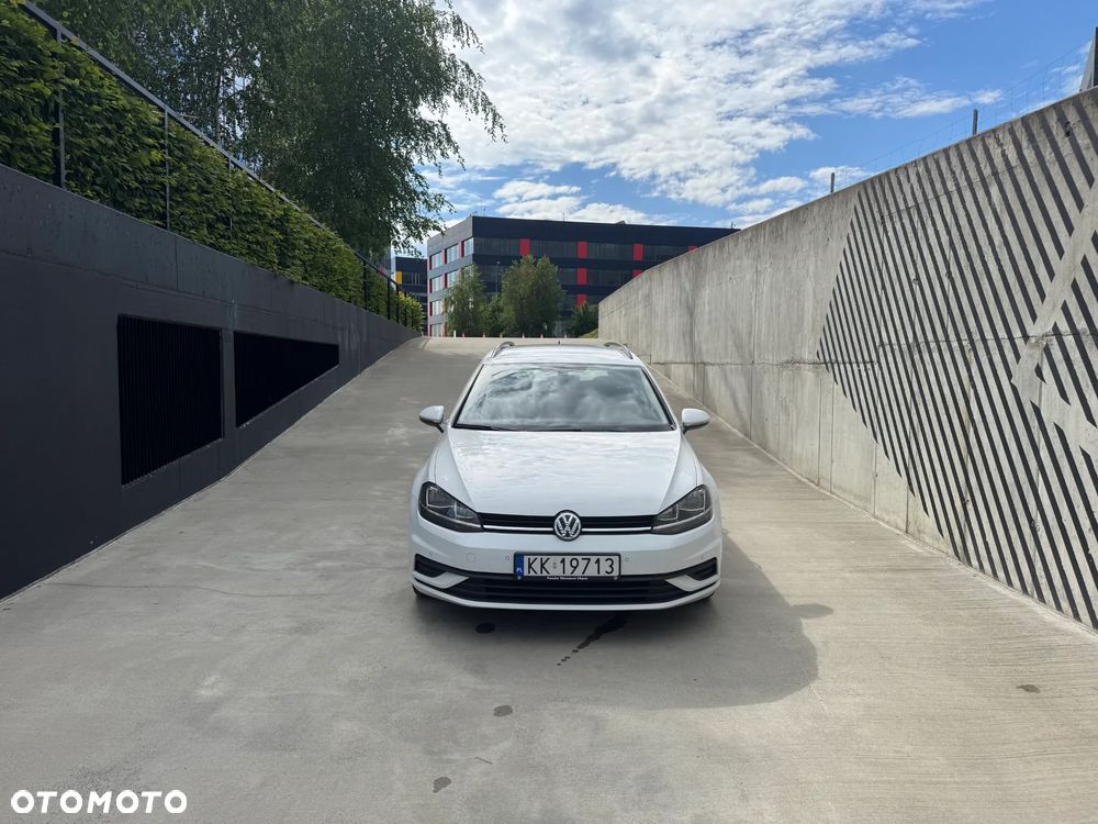 Volkswagen Golf - 3