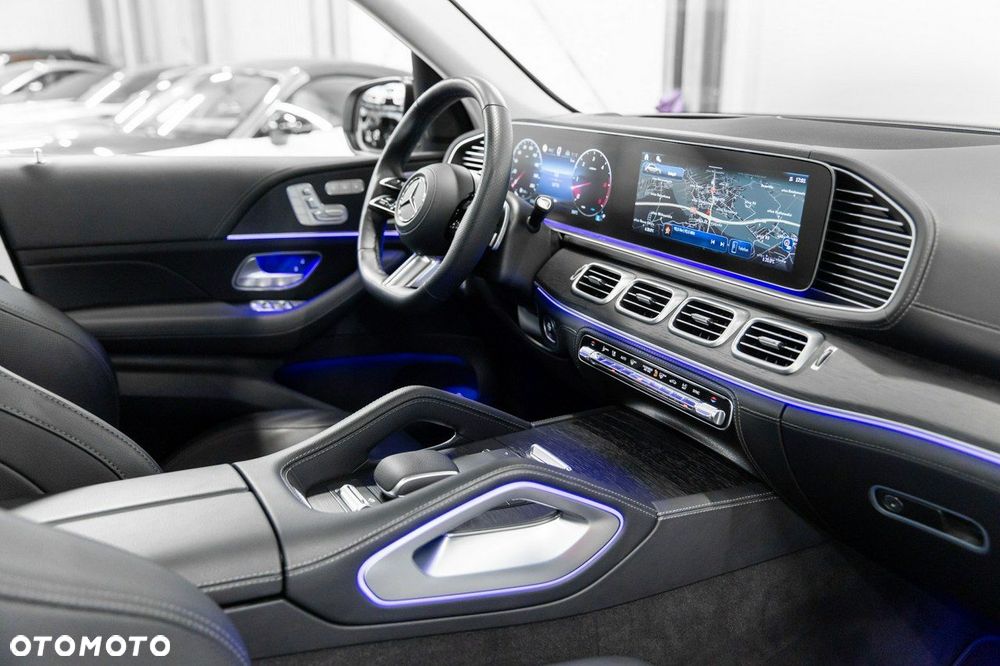 Mercedes-Benz GLE - 34