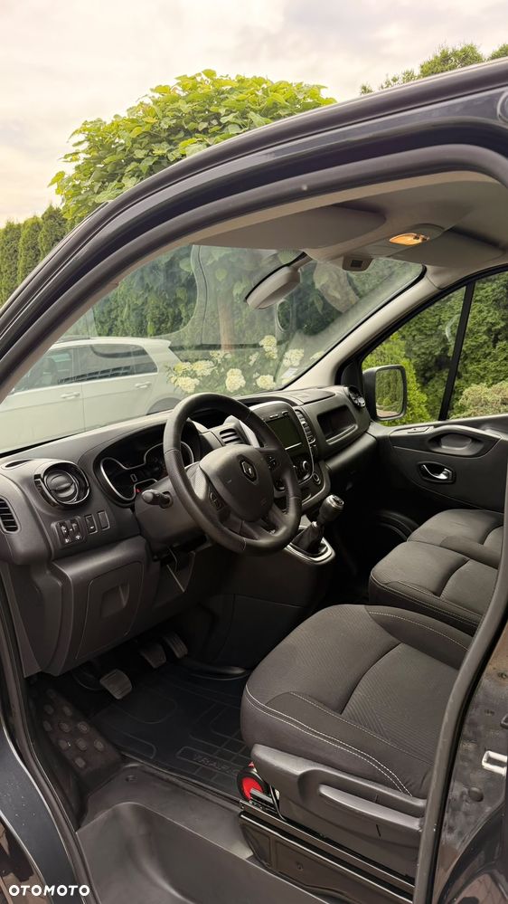 Renault TRAFIC - 5