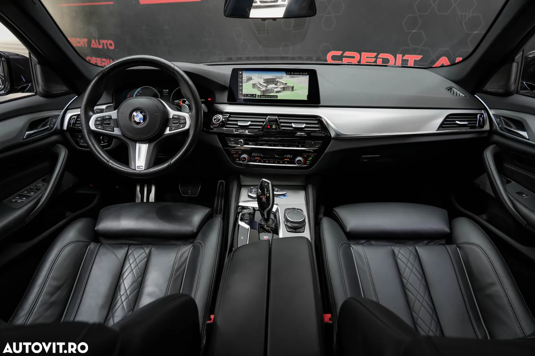 BMW Seria 5 520i AT - 3