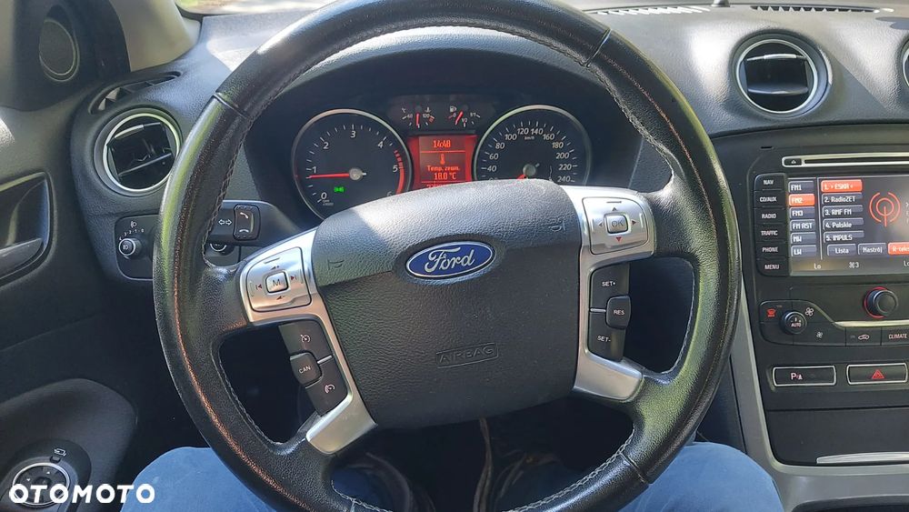 Ford Mondeo 2.0 TDCi Ghia - 9
