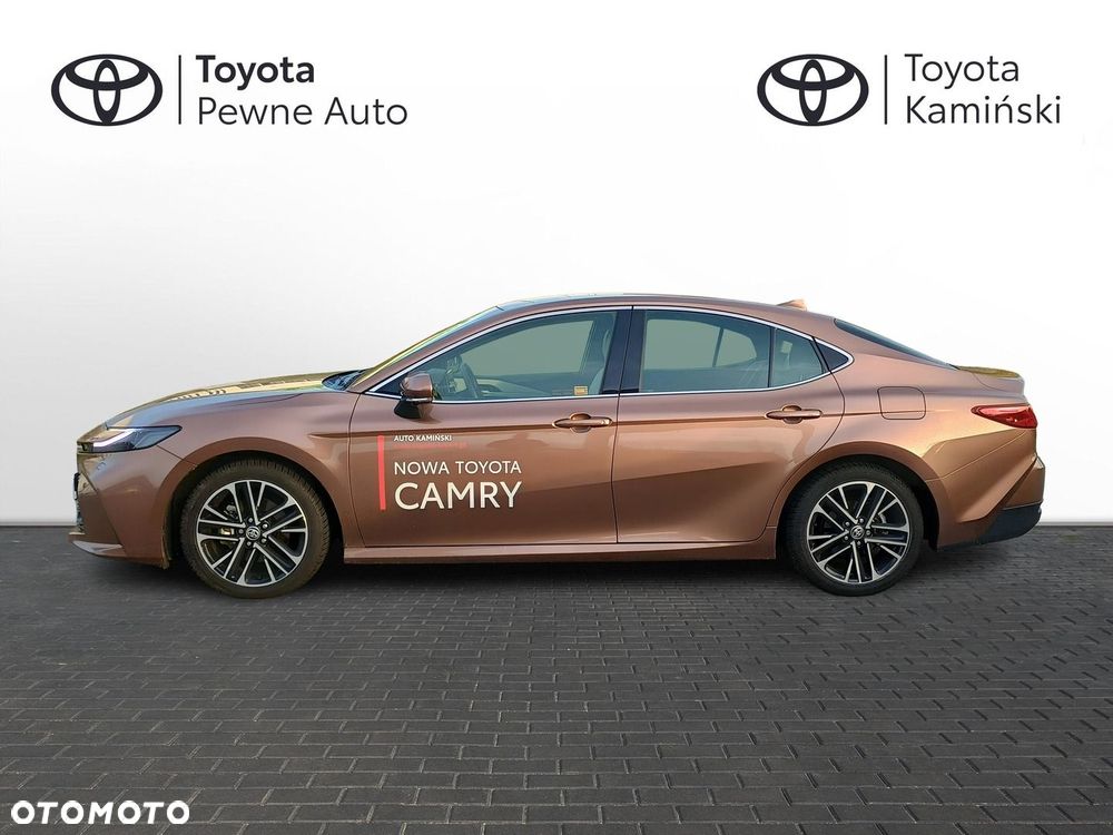 Toyota Camry - 2