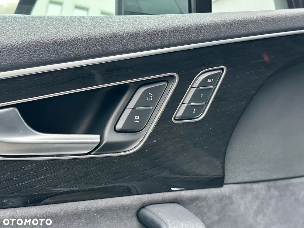 Audi Q7 45 TDI mHEV Quattro S Line Tiptr - 13
