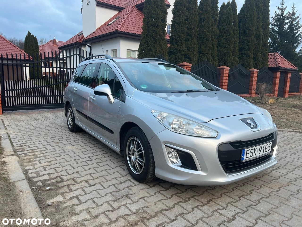 Peugeot 308 - 8