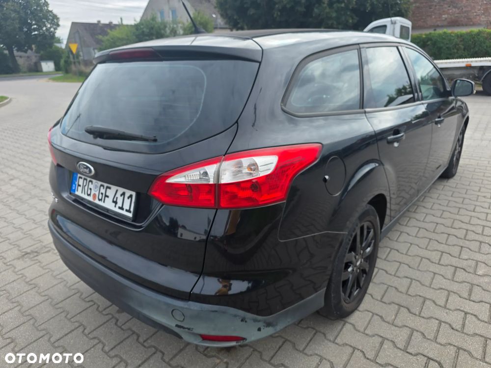 Ford Focus 1.6 TI-VCT Champions Edition - 5