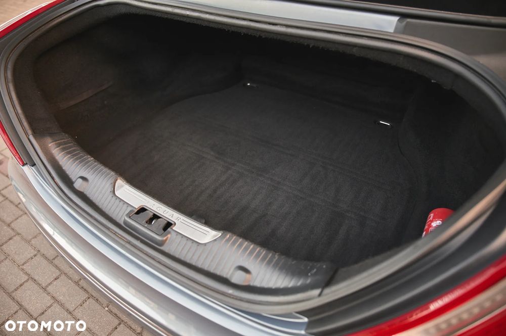 Jaguar XJ 3.0 V6 S Premium Luxury - 23