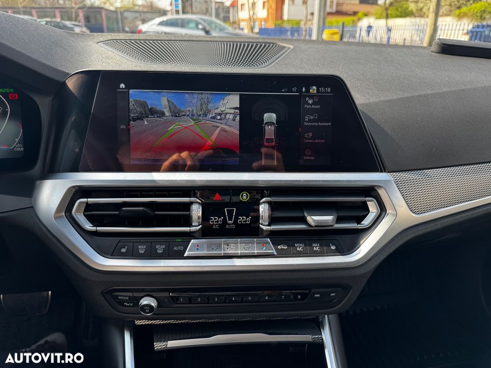 BMW Seria 3 320d xDrive AT MHEV - 17